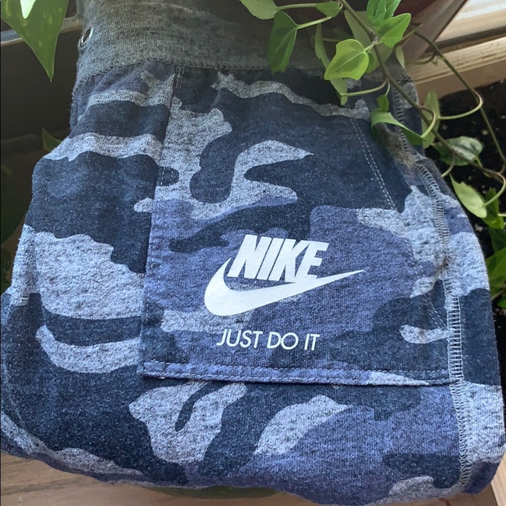 Nike